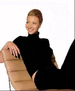 Actress lisa kudrow : 17