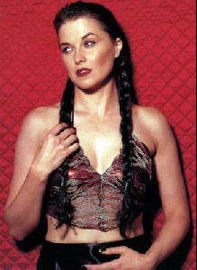 Actress lucy lawless : ll22