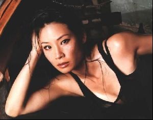 Actress lucy liu : 6