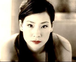 Actress lucy liu : ll1