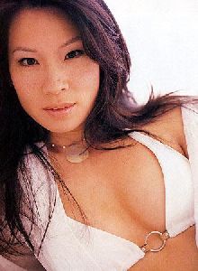 Actress lucy liu : ll33