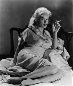 Actress mamie van doren : 6