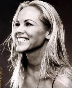 Actress maria bello : 35