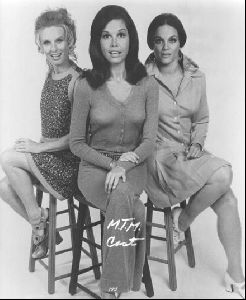 Actress mary tyler moore : 14