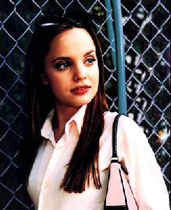 Actress mena suvari : ms7