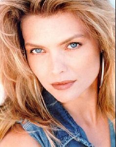 Actress michelle pfeiffer : michelle15