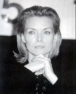 Actress michelle pfeiffer : mp19