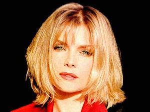 Actress michelle pfeiffer : mp25