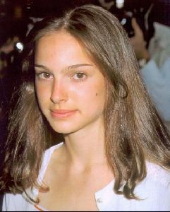 Actress natalie portman : 36