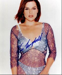 Actress neve campbell : 11