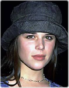 Actress neve campbell : nc9