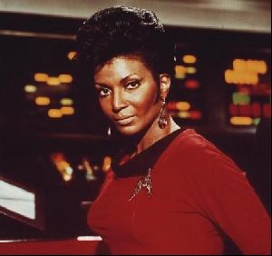 Actress nichelle nichols : 5