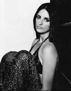 Actress penelope cruz : 57