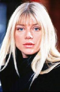 Actress peta wilson : peta18