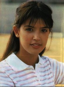 Actress phoebe cates : 3