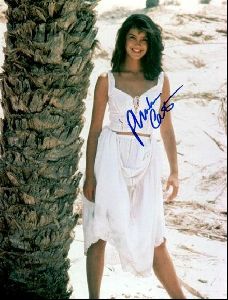 Actress phoebe cates : 35