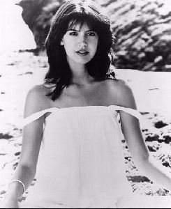 Actress phoebe cates : 43