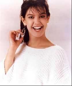 Actress phoebe cates : 53