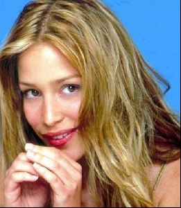 Actress piper perabo : 29