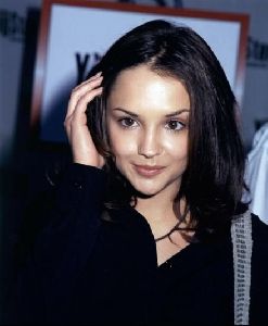 Actress rachael leigh cook : 49