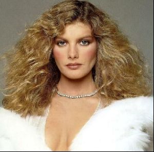 Actress rene russo : 34