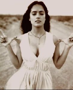 Actress salma hayek : 18