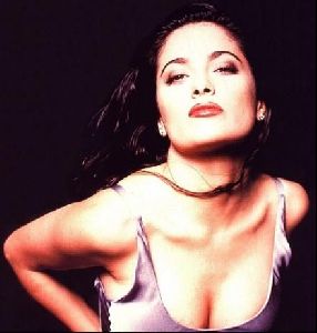 Actress salma hayek : 74