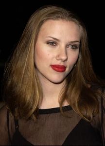 Actress scarlett johansson : 5