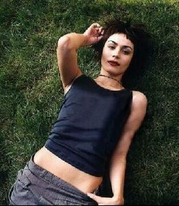 Actress shannyn sossamon : 8