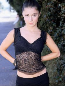 Actress shiri appleby : 16