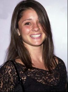 Actress shiri appleby : 26