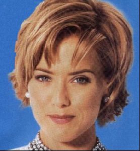 Actress tea leoni : 35