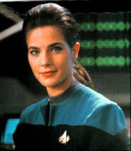 Actress terry farrell : 12