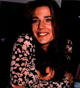 Actress terry farrell : 7