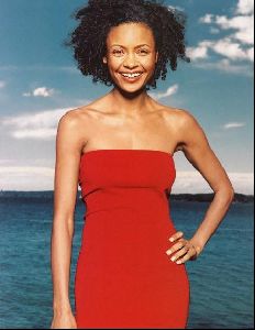 Actress thandie newton : 8