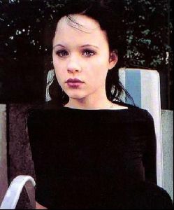 Actress thora birch : 69