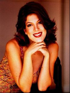 Actress Tori Spelling : tori06