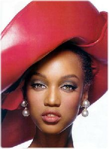 Actress tyra banks : tb40