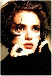 Actress winona ryder : wr23