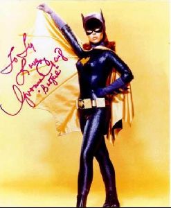 Actress yvonne craig : 3