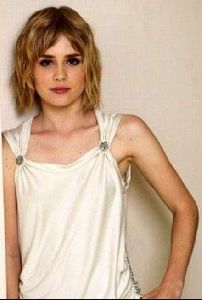 Female model alison lohman : 28