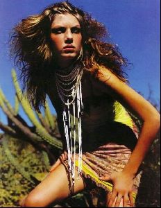 Female model angela lindvall : 30