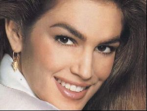 Female model cindy crawford : 76