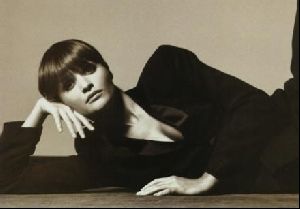 Female model helena christensen : 8