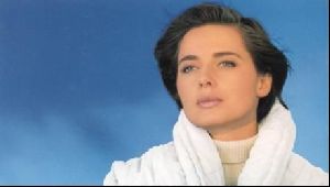 Female model isabella rossellini : 55