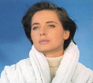 Female model isabella rossellini : ir41