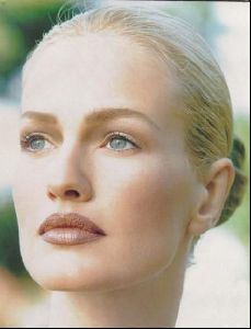 Female model karen mulder : 30