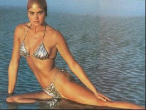 Female model kathy ireland : 34