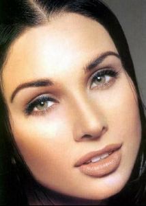 Female model lisa ray : 1