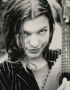 Female model milla jovovich : mj23